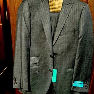 Brand new pant suit+ FREE shirt